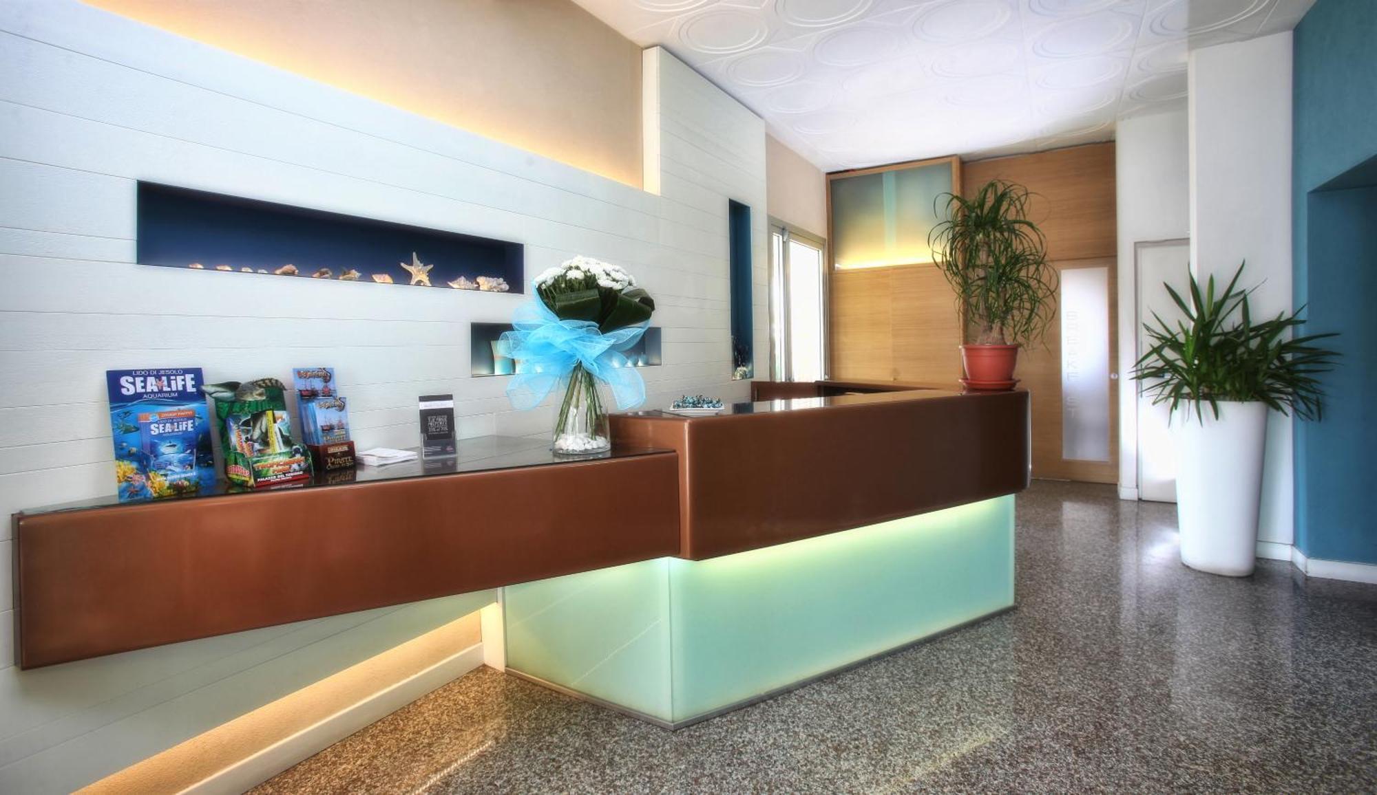 Hotel Dante ليدو دي يسولو المظهر الخارجي الصورة